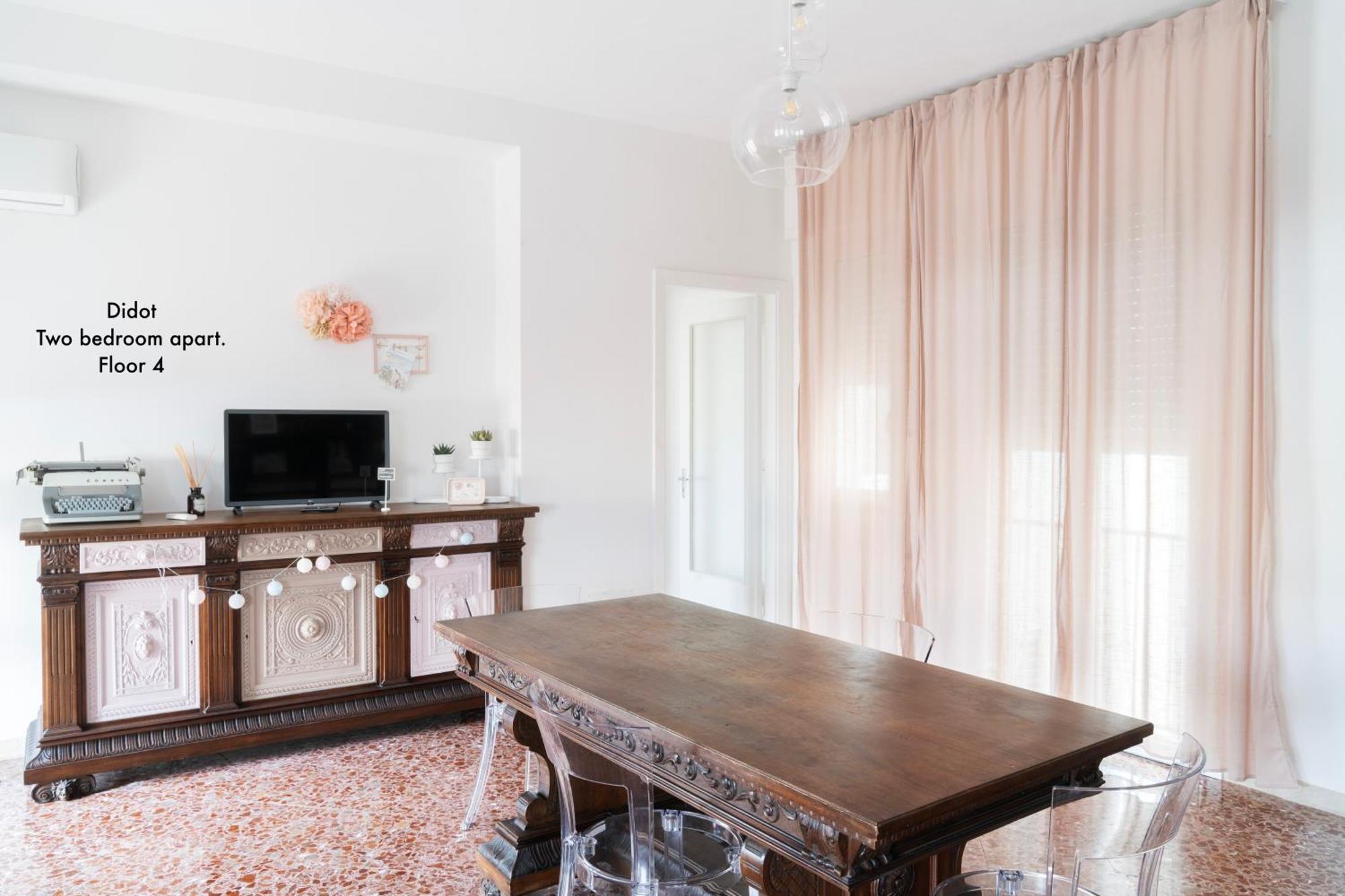 Appartamenti Di Casa Verbavolant シラクーサ エクステリア 写真
