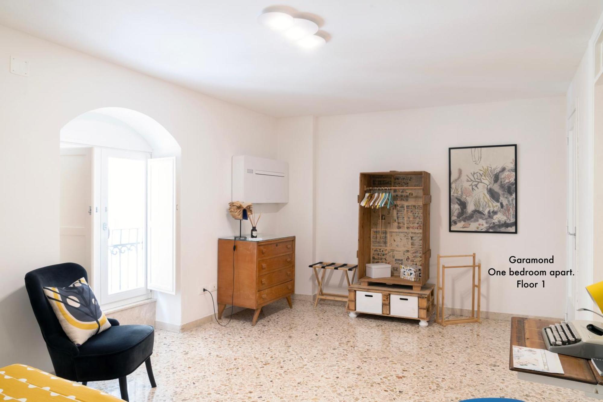 Appartamenti Di Casa Verbavolant シラクーサ エクステリア 写真